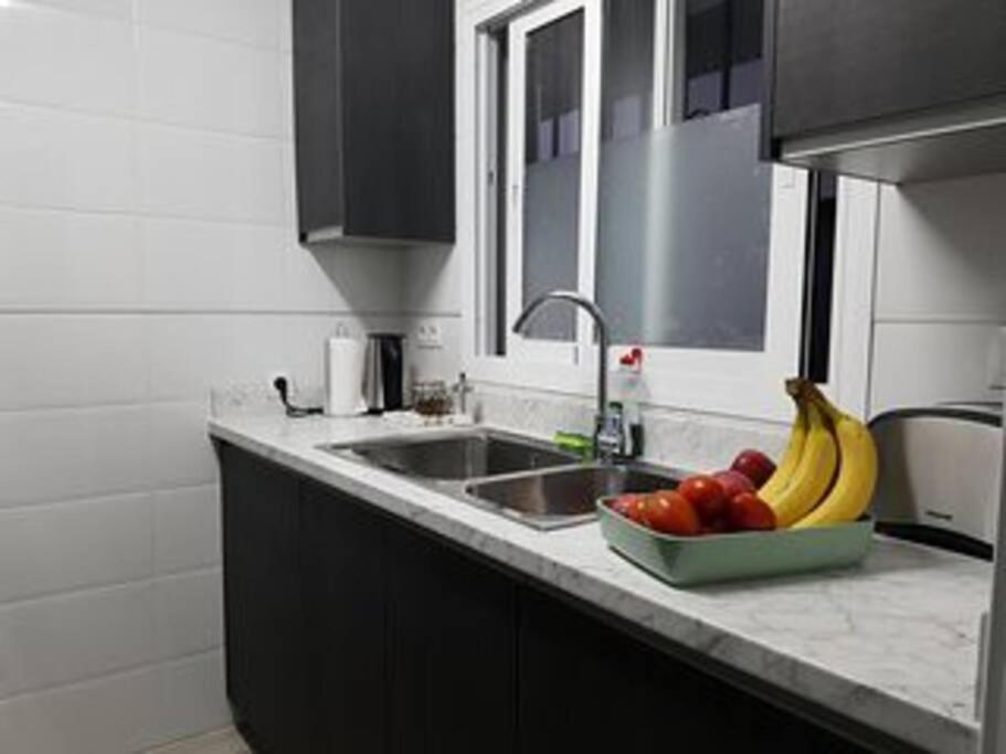 Beautiful Apartment In La Carihuela, Torremolinos Zewnętrze zdjęcie
