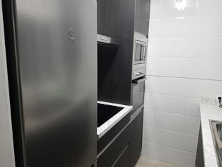 Beautiful Apartment In La Carihuela, Torremolinos Zewnętrze zdjęcie